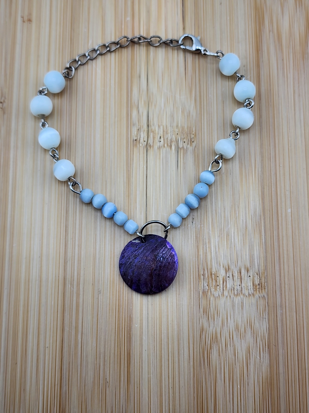 6.5in To 8in Adj Handmade White and Light Blue Beaded Bracelet 0630
